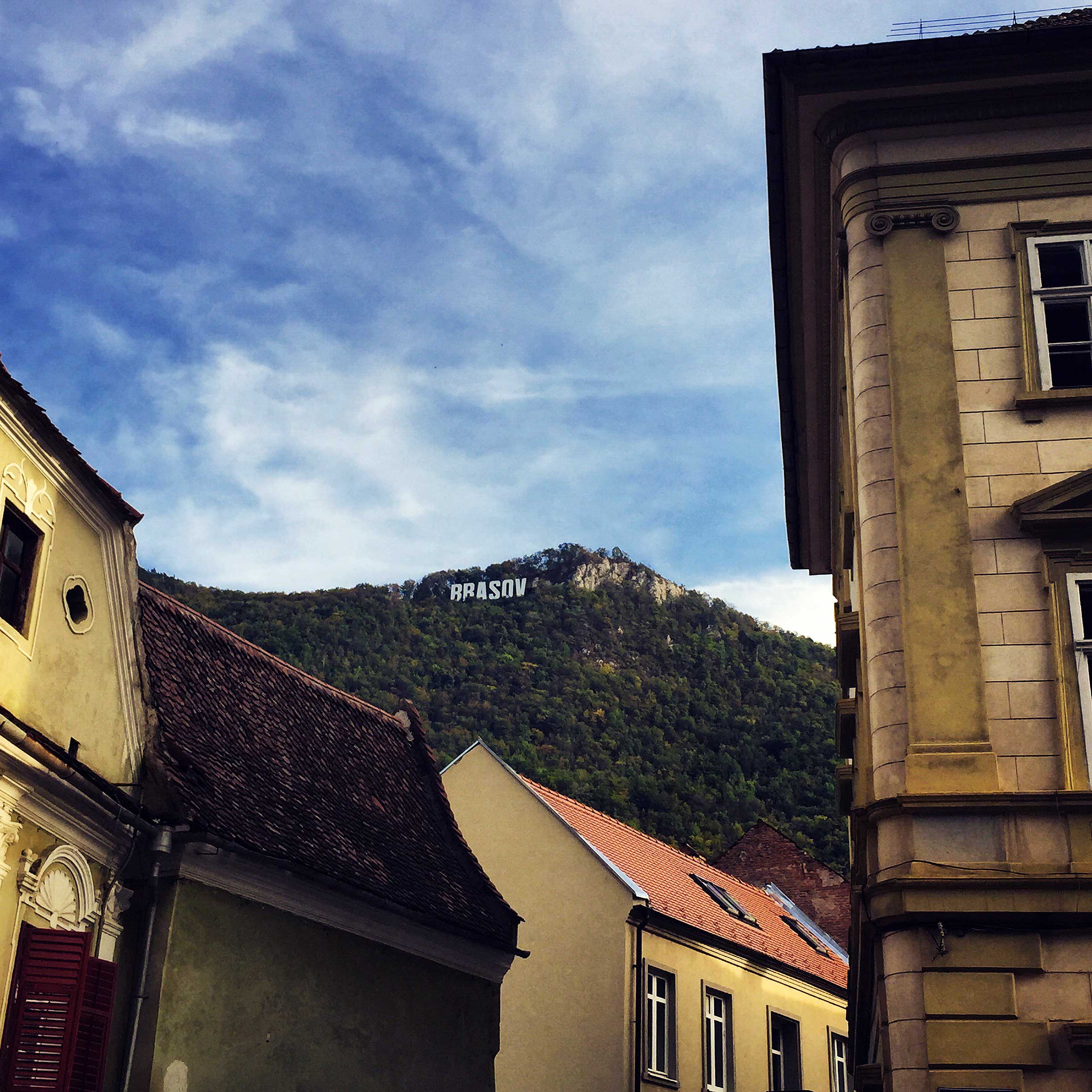 Welcome to Brasov sign