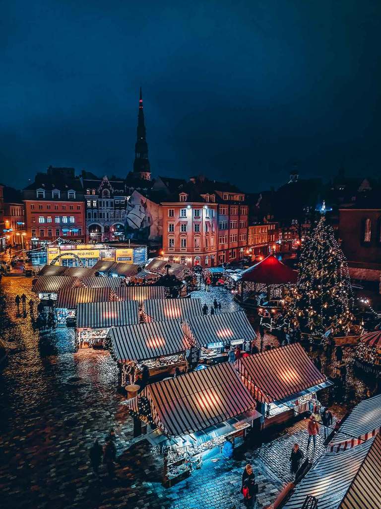 Souvenir shopping for The Best Things To Do In Riga, Latvia