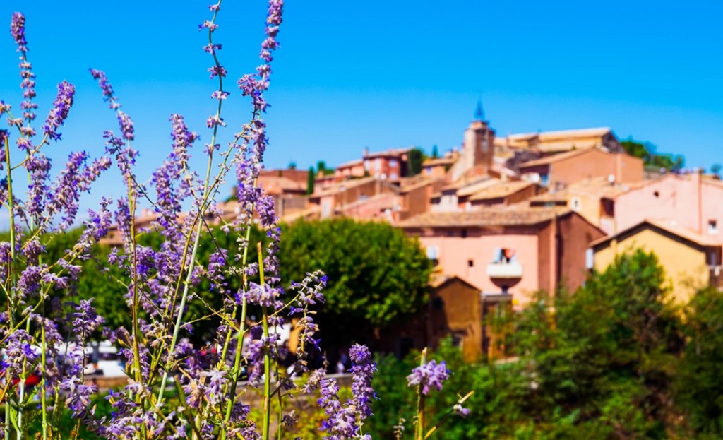 roussillon, france - weekend getaway from paris
