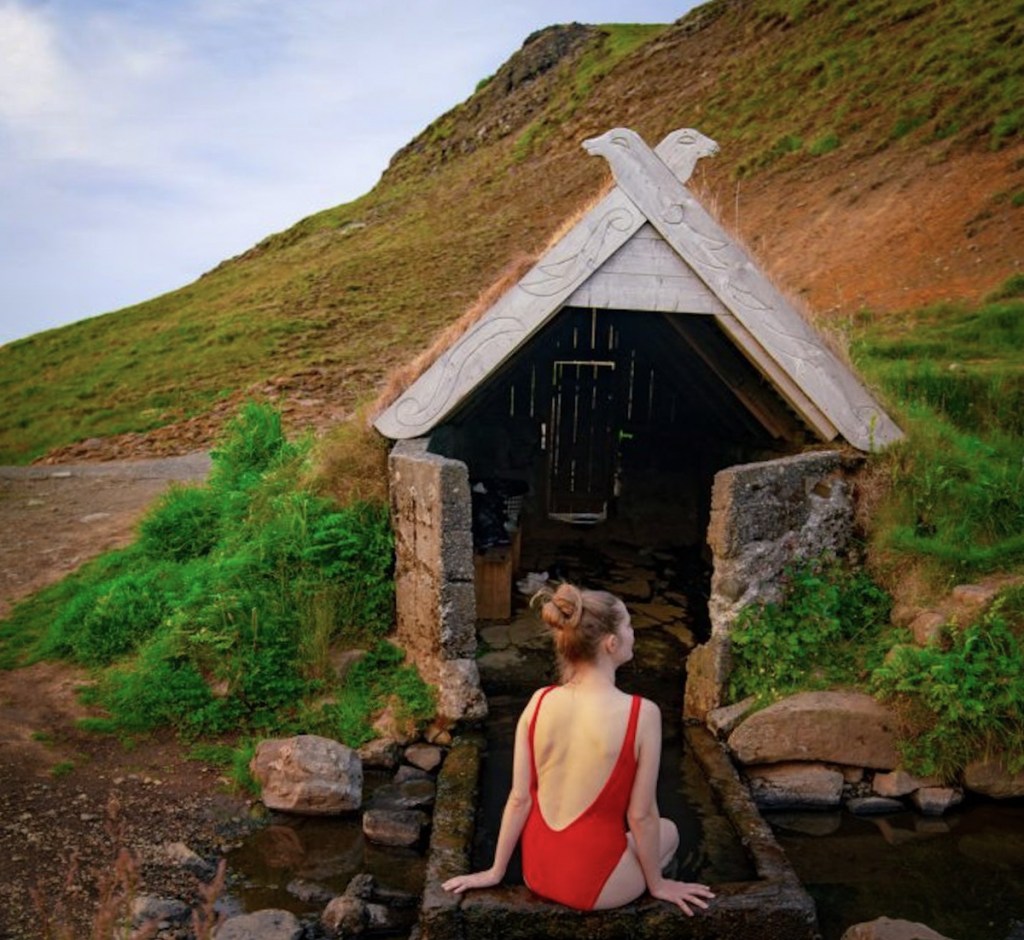 Hrunalaug Hot Springs