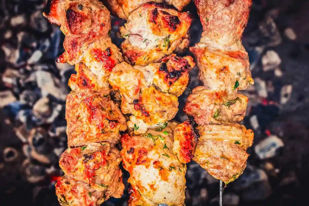 pinchitos street food in barcelona