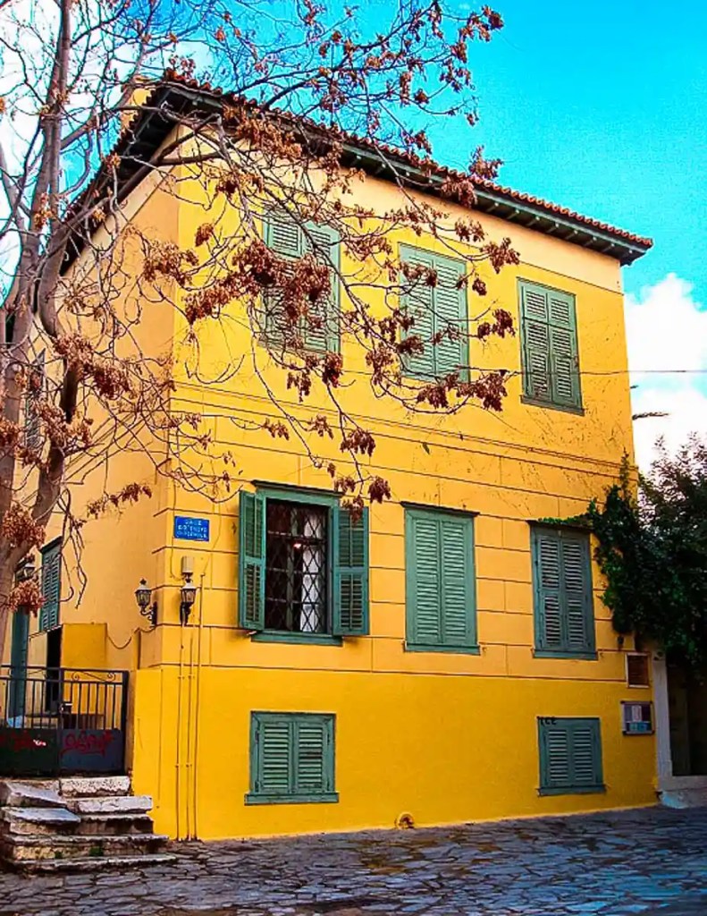 Hidden gems of Athens, Museum of Greek Folk Musical Instruments